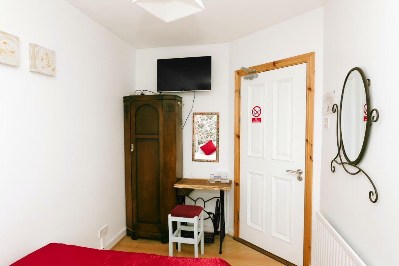 에니스크론 Eagle Heights B&B 외부 사진