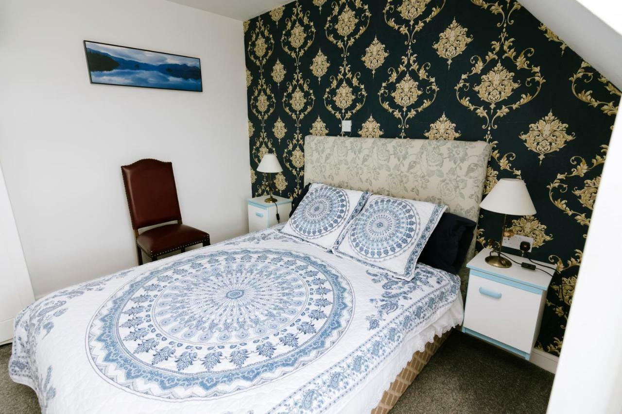 에니스크론 Eagle Heights B&B 외부 사진